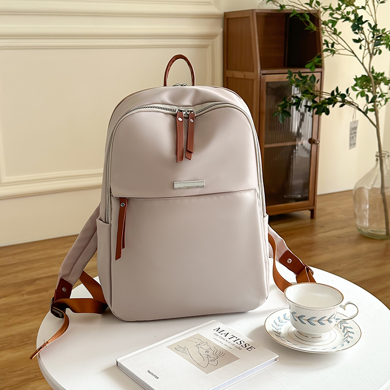 Mochila feminina de nylon à pr - Women Bags Zara avaliação e preço