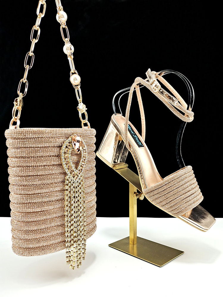 Sandálias e Bolsa Femininas em - Women Bags For Wedding avaliação e preço