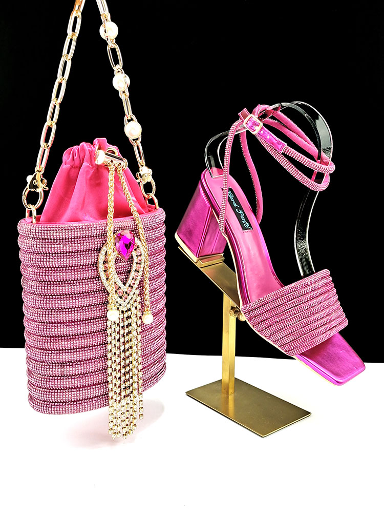 Sandálias e Bolsa Femininas em - Women Bags For Wedding avaliação e preço