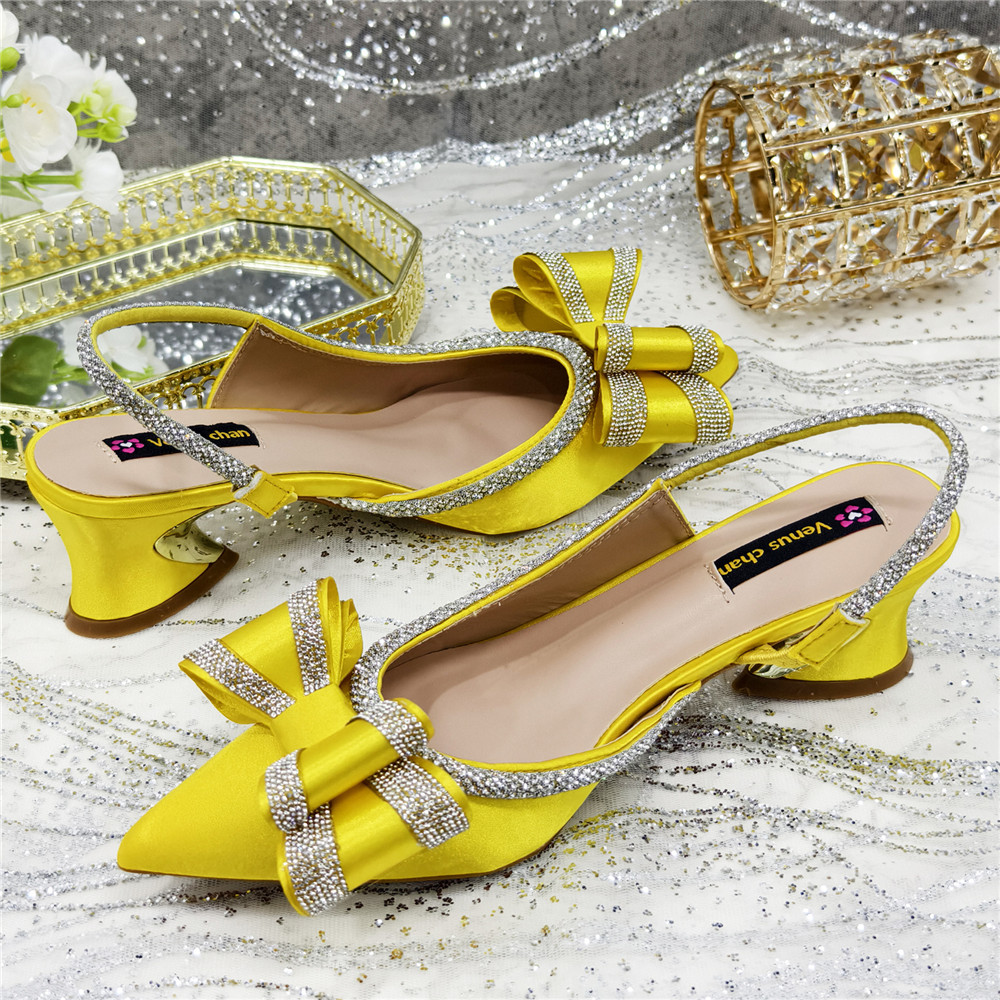 Conjunto Elegante de Sapatos d - Women Bags For Wedding avaliação e preço